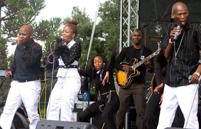 Malaika &copy www.musicpics.co.za